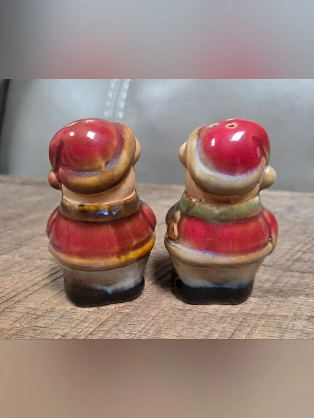 Vintage Christmas Bears Salt and Pepper Shakers Adorable Collector ~ Bin P